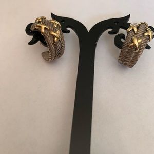 David Yurman gold stars earrings